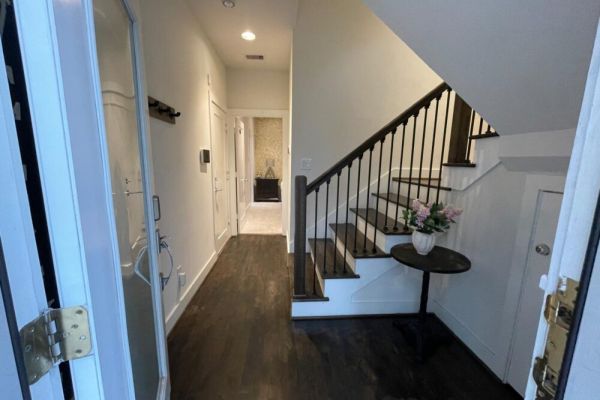 Rooftop EaDo Nr Downtown | Yard Fire Pit BBQ WiFi