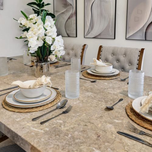 Good quality tableware.