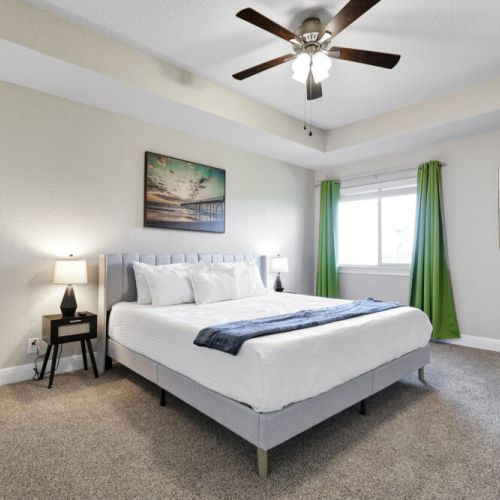 4th bedroom with king size bed.
