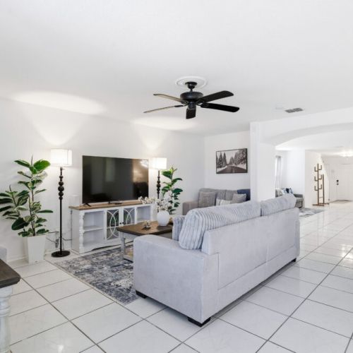 Perfectly designed to accommodate all your family and friends comfortably.