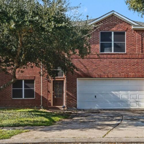 An exterior view of our lovely home. Can't wait to host you.