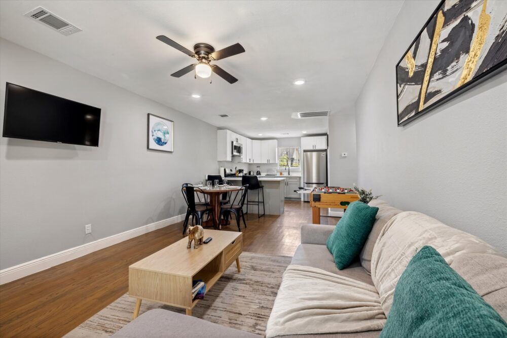 Perfectly designed to accommodate all your family and friends comfortably.