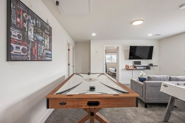 Htown Getaway | Game Room BBQ Fire Pit Sleeps 16