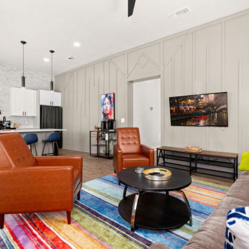 Perfectly designed to accommodate all your family and friends comfortably.