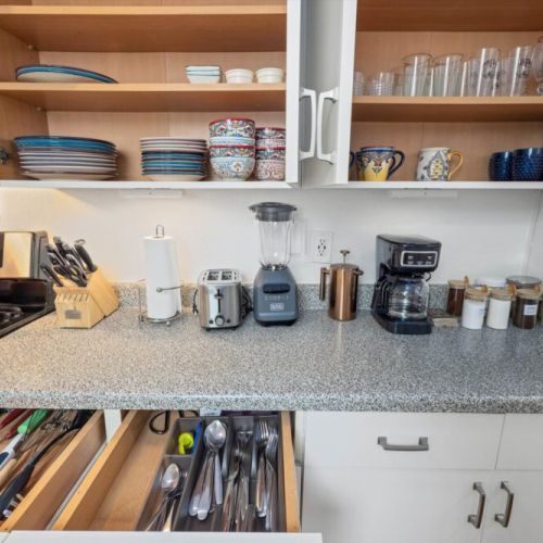 Kitchen is fully equipped so that you can feel like home for long stays.