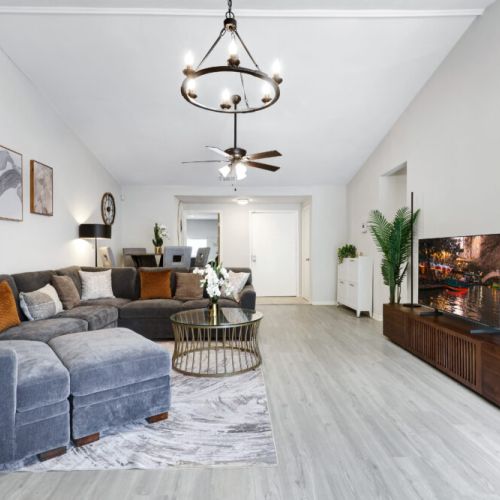 Perfectly designed to accommodate all your family and friends comfortably.