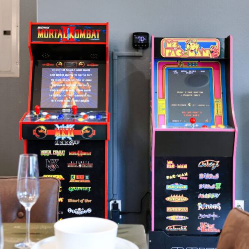 Enjoy our amazing arcade machines and have an unforgettable night!