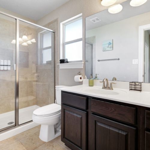 3rd full bathroom is fully stocked with all you need.