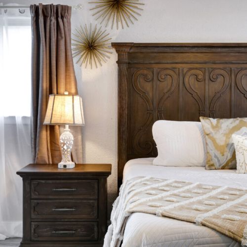 Lovely decorated so you feel right at home.