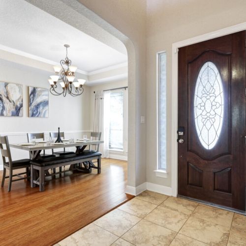 Thanks to the large windows, the house has plenty of natural light!