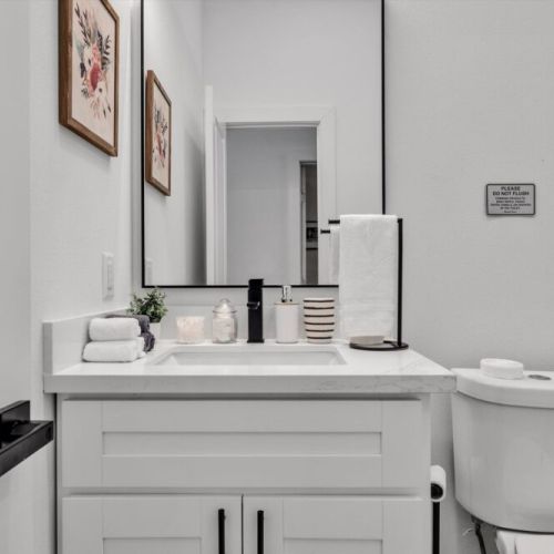 2nd full bathroom is fully stocked with all you need. Makeup pads and q-tips included.