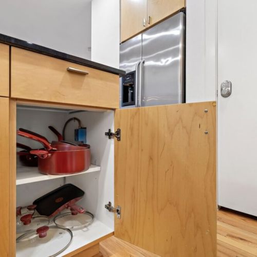 Kitchen is fully equipped so that you can feel like home for long stays.