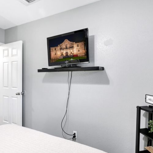 Smart TV included.