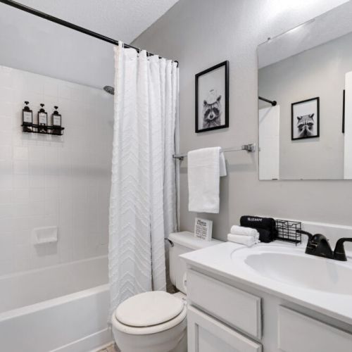 2nd full bathroom is fully stocked with all you need. Makeup pads and q-tips included.