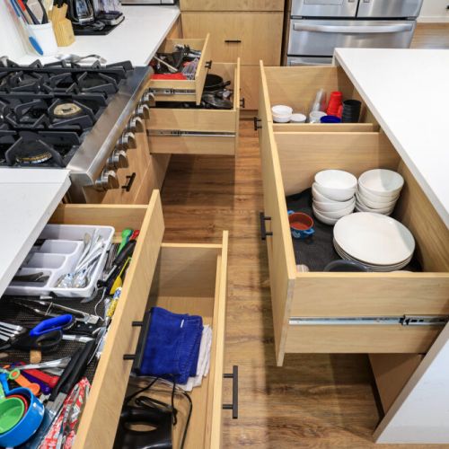 Kitchen is fully equipped so that you can feel like home for long stays.