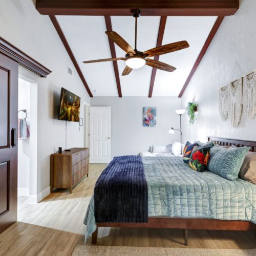 Lovely decored and spacios so you feel right at home.