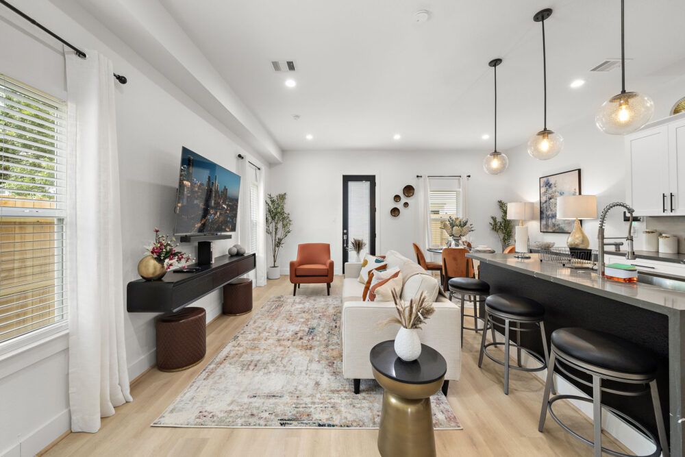 Perfectly designed to accommodate all your family and friends comfortably.