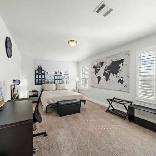 6th bedroom with queen size bed.
