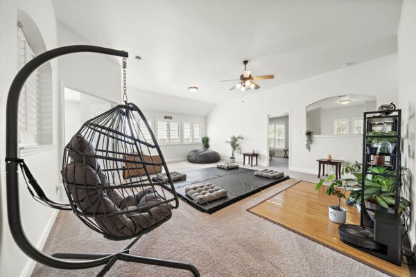 Epic Austin Getaway Gym Yoga Yard BBQ Games WiFi