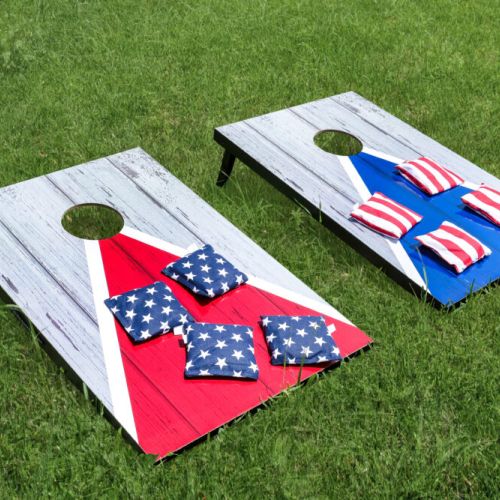 All set-up for an entertaining game of cornhole!